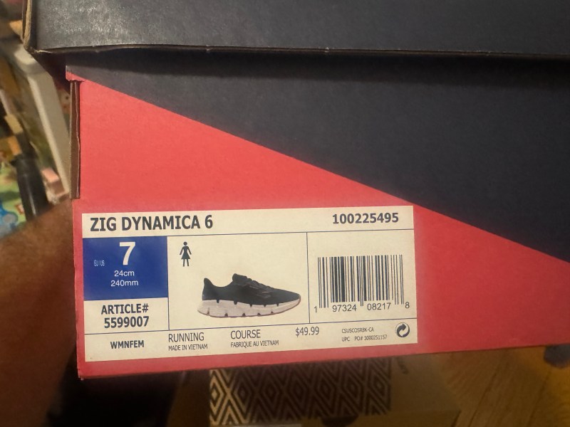 Atlete Reebok Zig Dynamica 6 për femra – zi/bardhë – 24 cm